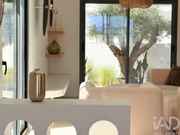 Moradia T3 para Venda em Moncarapacho e Fuseta