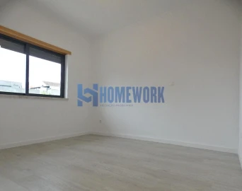 Moradia T5 para Venda em Almada, Cova da Piedade, Pragal e Cacilhas