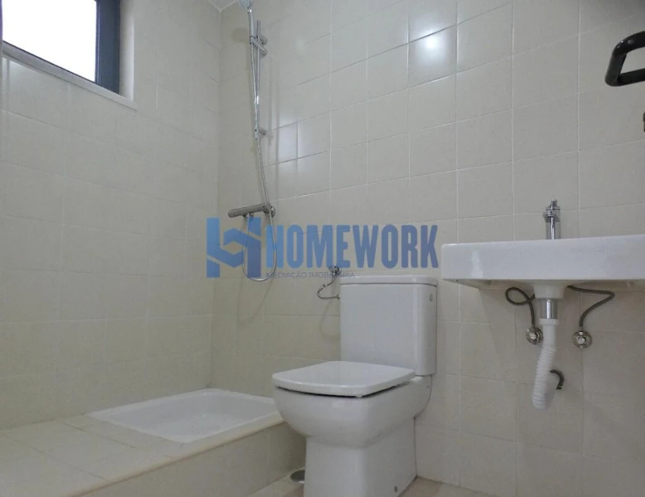 Moradia T5 para Venda em Almada, Cova da Piedade, Pragal e Cacilhas Foto 14