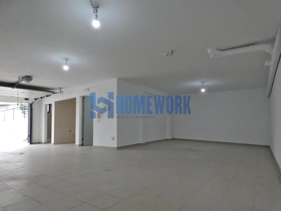 Moradia T5 para Venda em Almada, Cova da Piedade, Pragal e Cacilhas Foto 11