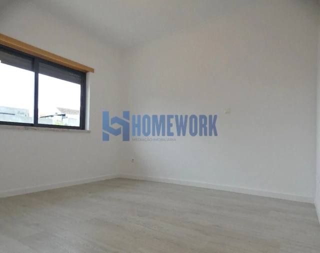 Moradia T5 para Venda em Almada, Cova da Piedade, Pragal e Cacilhas Foto 16