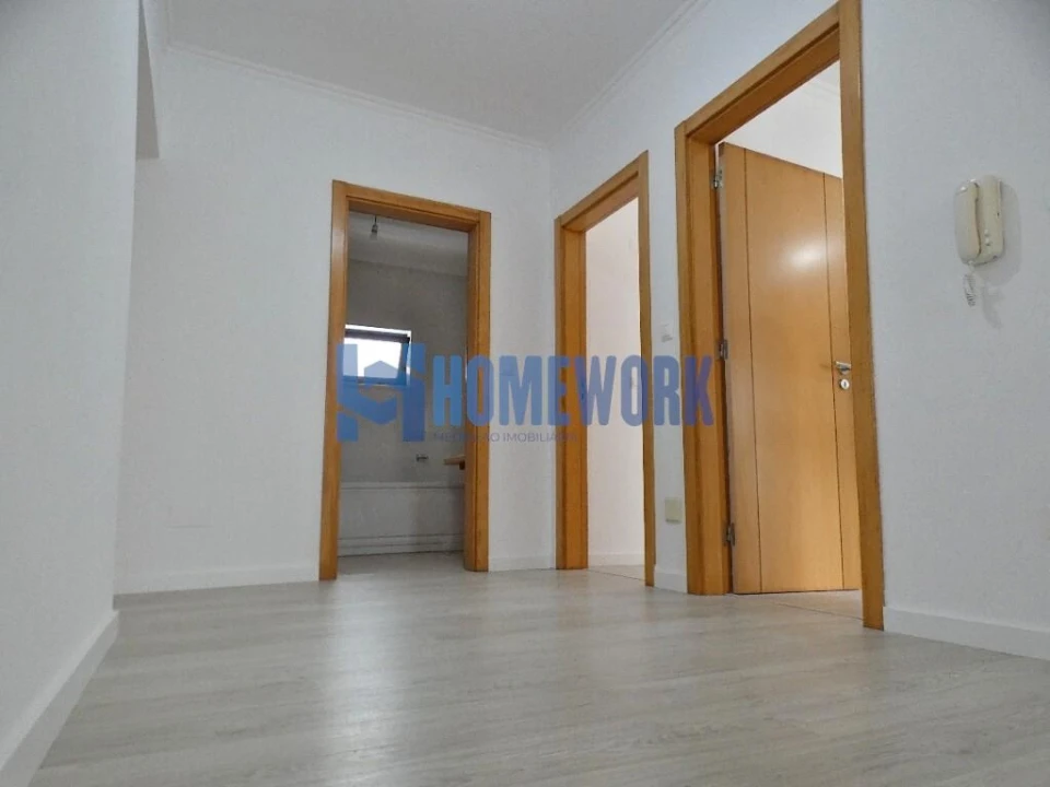 Moradia T5 para Venda em Almada, Cova da Piedade, Pragal e Cacilhas Foto 25