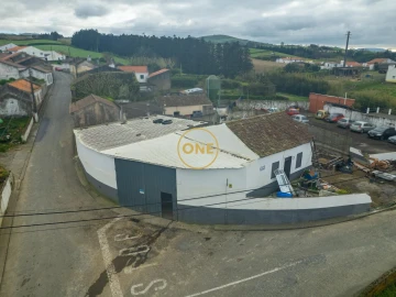 Garagem para Venda em Lomba de São Pedro