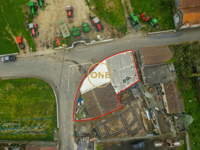 Garagem para Venda em Lomba de São Pedro Foto 6