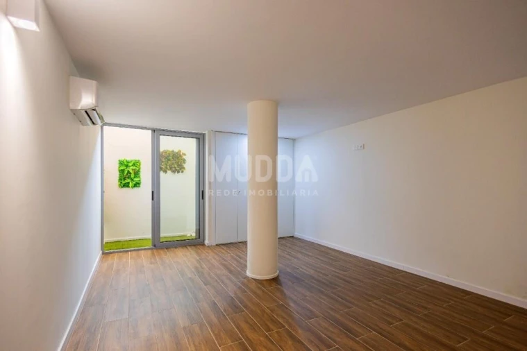 Apartamento T2 para Venda em Argoncilhe Foto 13