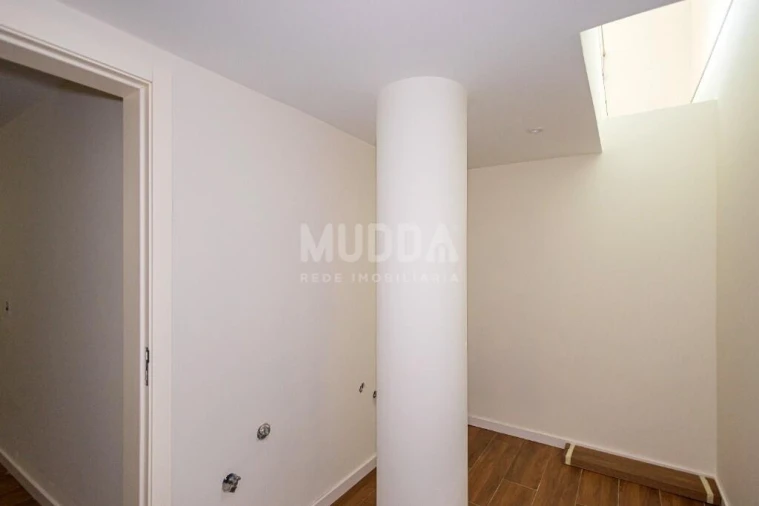 Apartamento T2 para Venda em Argoncilhe Foto 15