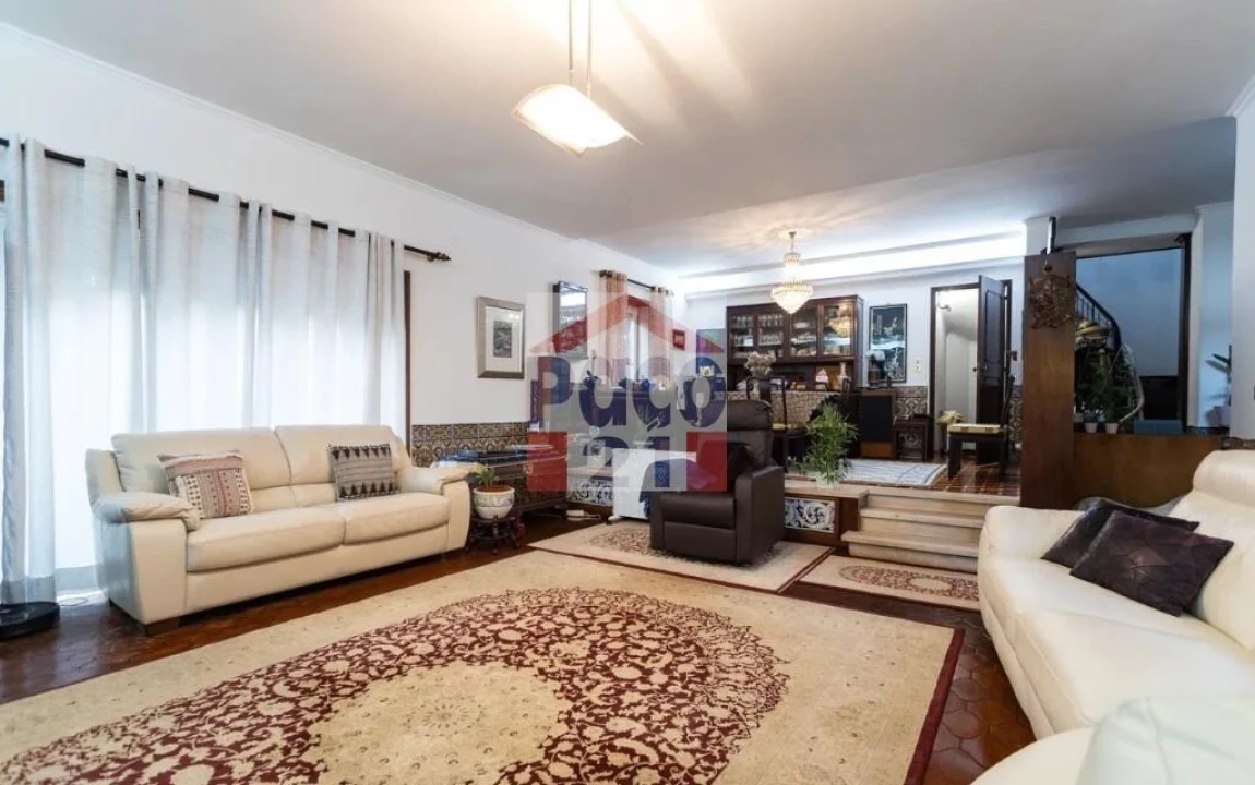 Moradia T7 para Venda em Oeiras e São Julião da Barra, Paço de Arcos e Caxias Foto 1