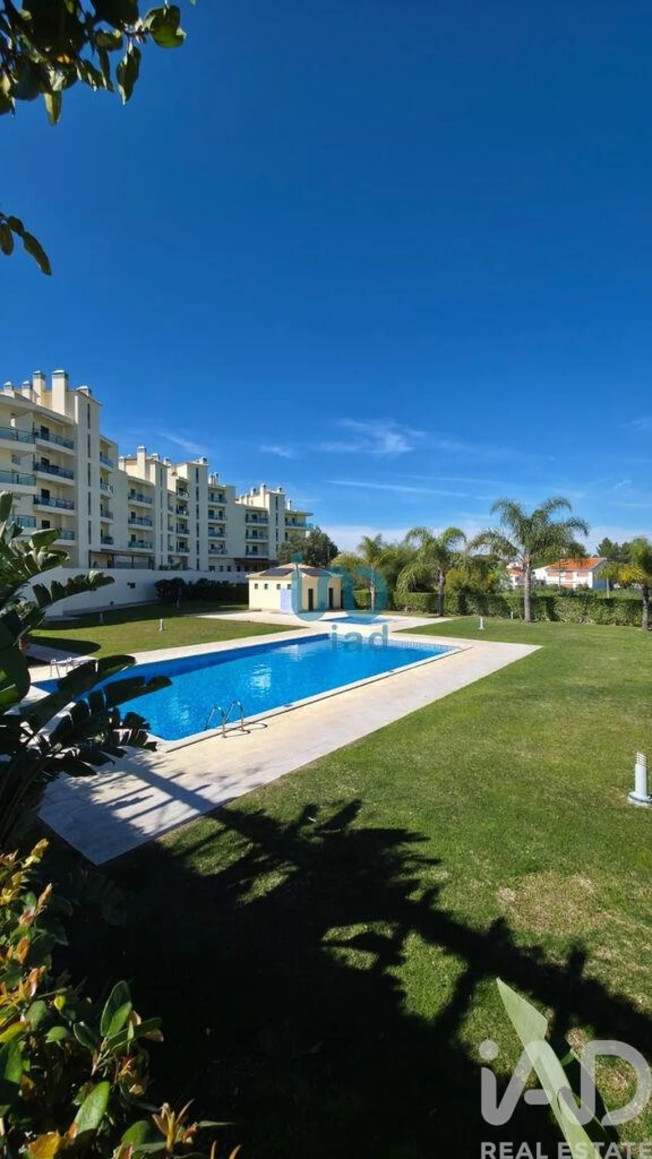 Apartamento T3 para Venda em Quarteira Foto 23