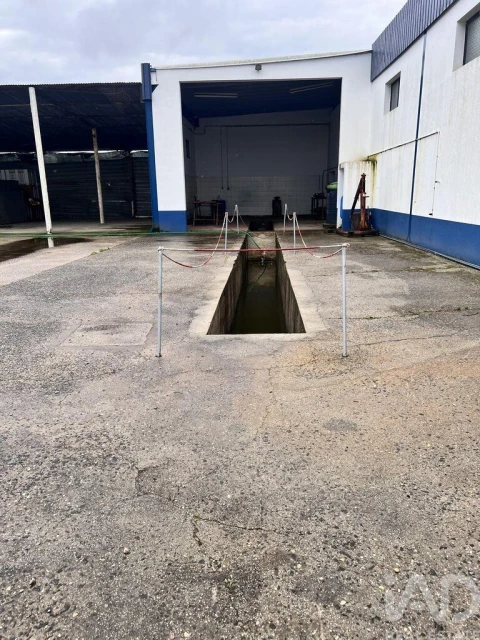 Loja para Arrendamento em Santiago do Cacém, Santa Cruz e São Bartolomeu da Serra