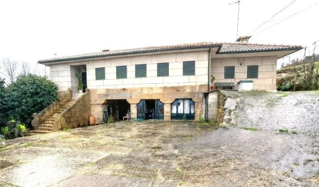 Quinta T4 para Venda em Fafe