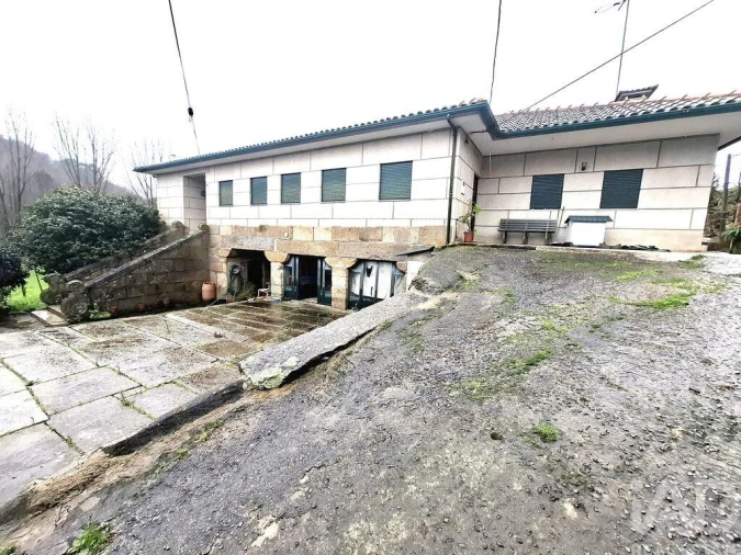 Quinta T4 para Venda em Fafe Foto 4