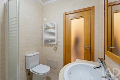 Moradia T4 para Venda em A dos Cunhados e Maceira