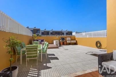 Moradia T4 para Venda em A dos Cunhados e Maceira