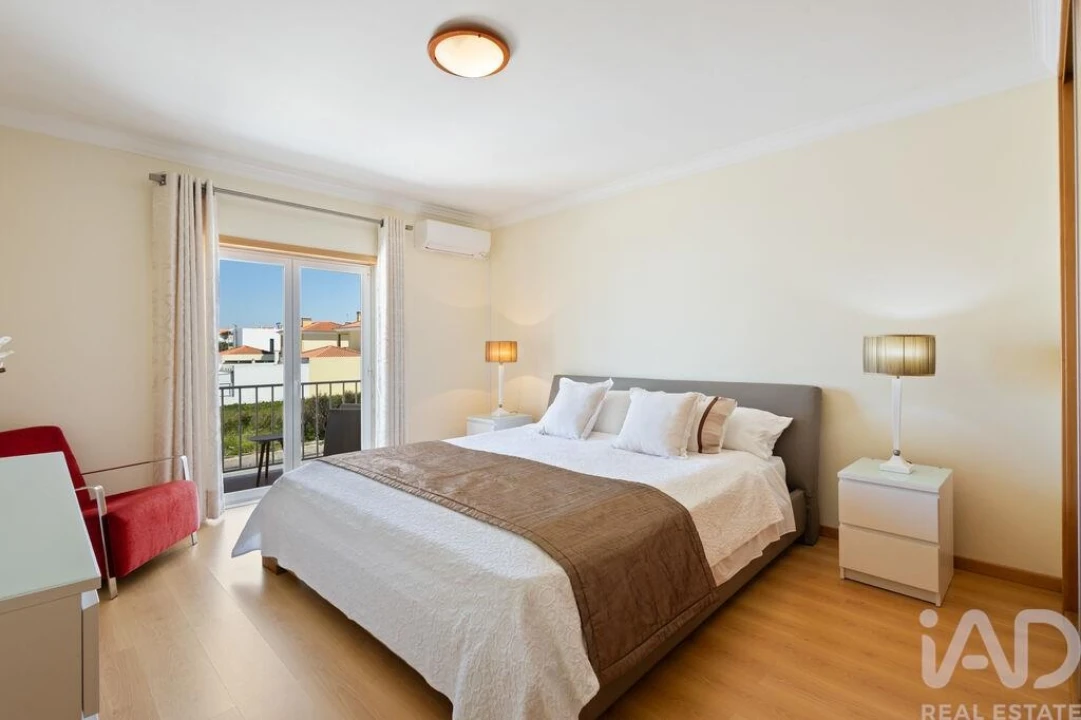 Moradia T4 para Venda em A dos Cunhados e Maceira Foto 19