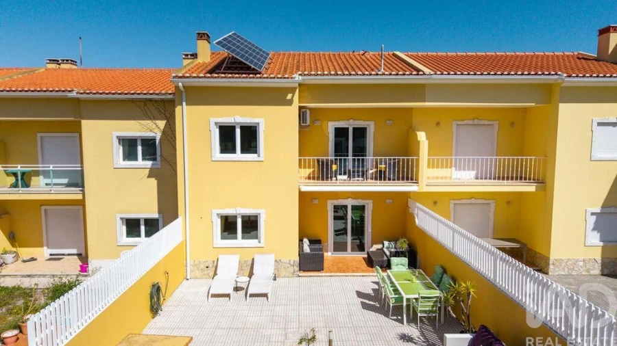 Moradia T4 para Venda em A dos Cunhados e Maceira Foto 2