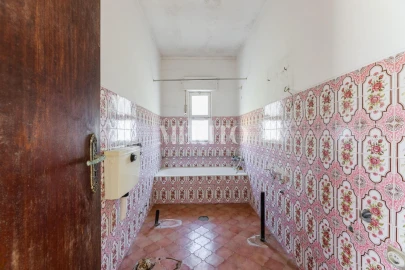 Moradia T5 para Venda em Balugães