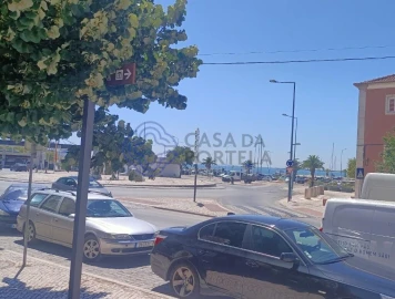 Prédio para Venda em União das Freguesias de Setúbal