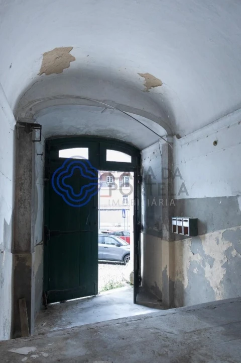 Prédio para Venda em União das Freguesias de Setúbal