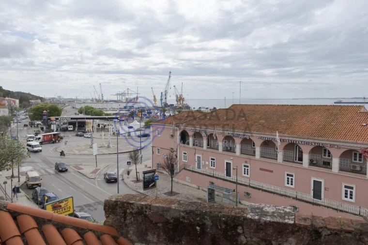 Prédio para Venda em União das Freguesias de Setúbal Foto 48