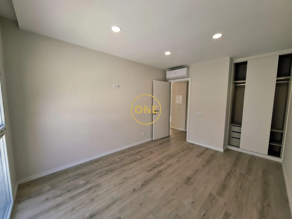 Moradia T5 para Venda em Ponte do Rol Foto 16