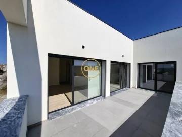 Moradia T5 para Venda em Ponte do Rol