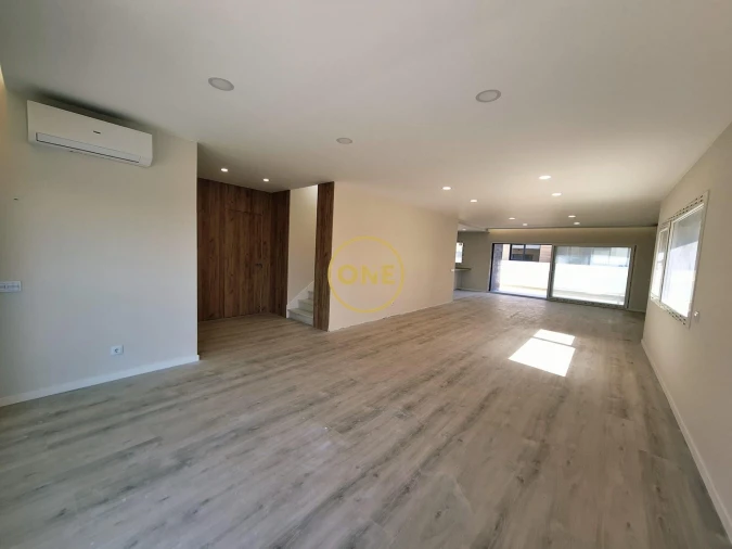 Moradia T5 para Venda em Ponte do Rol Foto 11