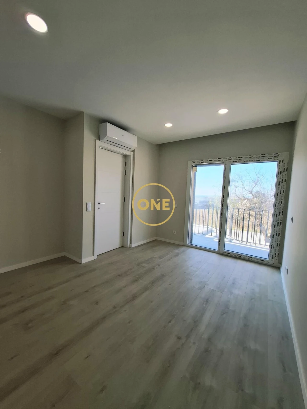 Moradia T5 para Venda em Ponte do Rol Foto 8