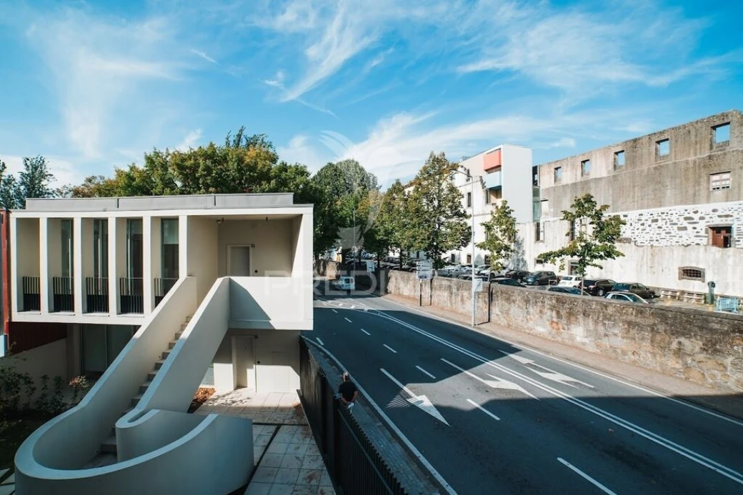 Apartamento para Venda em Braga (Maximinos, Sé e Cividade) Foto 1