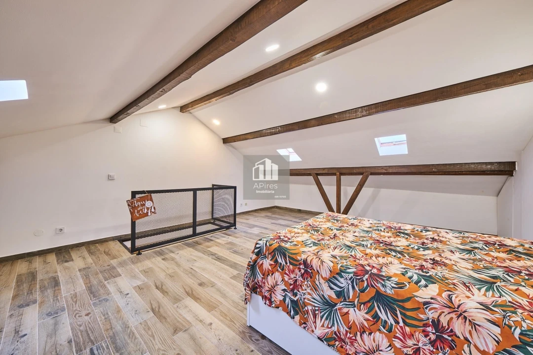 Apartamento T3 para Venda em Almada, Cova da Piedade, Pragal e Cacilhas Foto 11