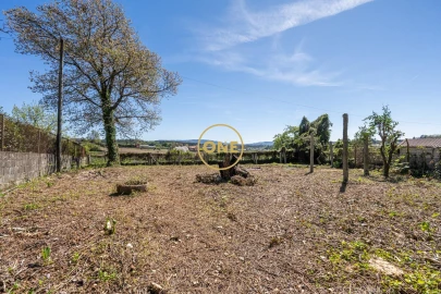 Moradia T5 para Venda em Requião