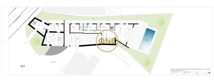 Moradia T5 para Venda em Requião