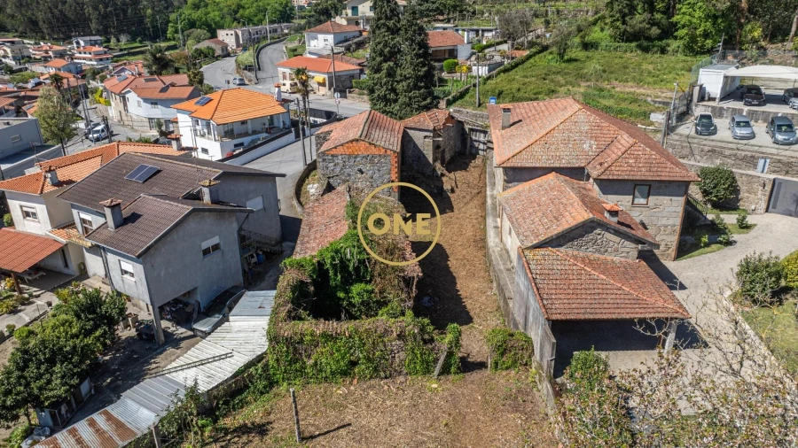 Moradia T5 para Venda em Requião Foto 7