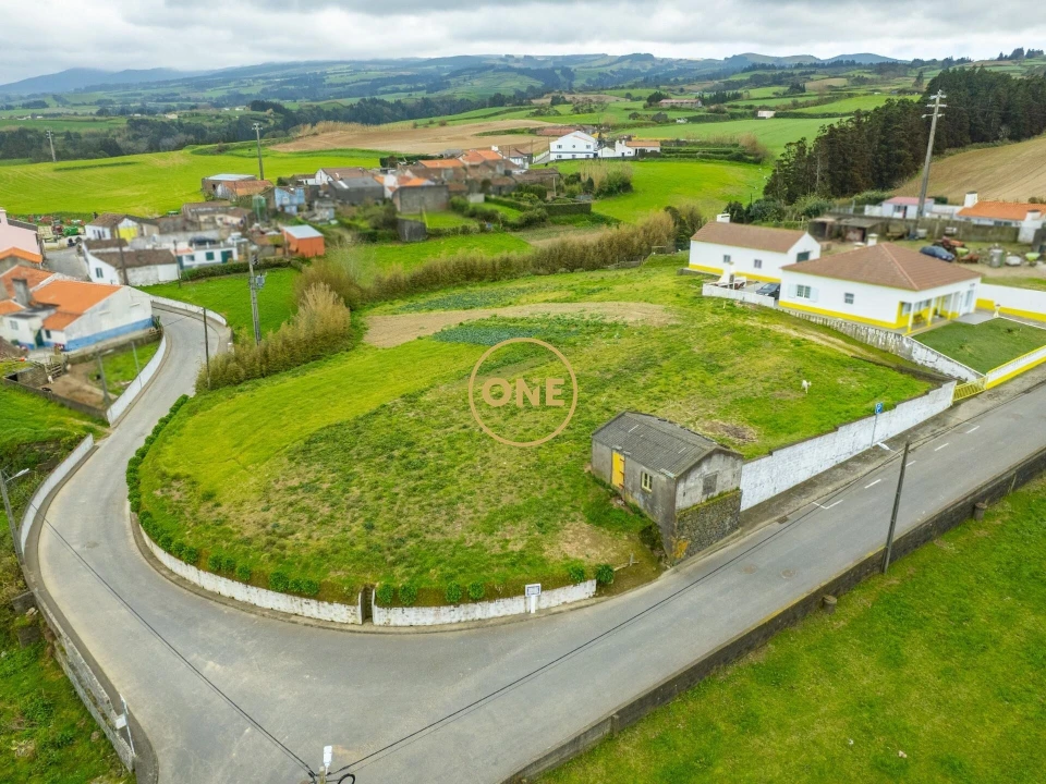 Terreno para Venda em Lomba de São Pedro Foto 1