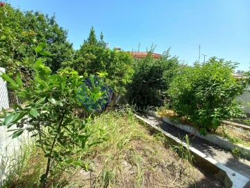 Moradia T4 para Venda em Nossa Sra de Fatima