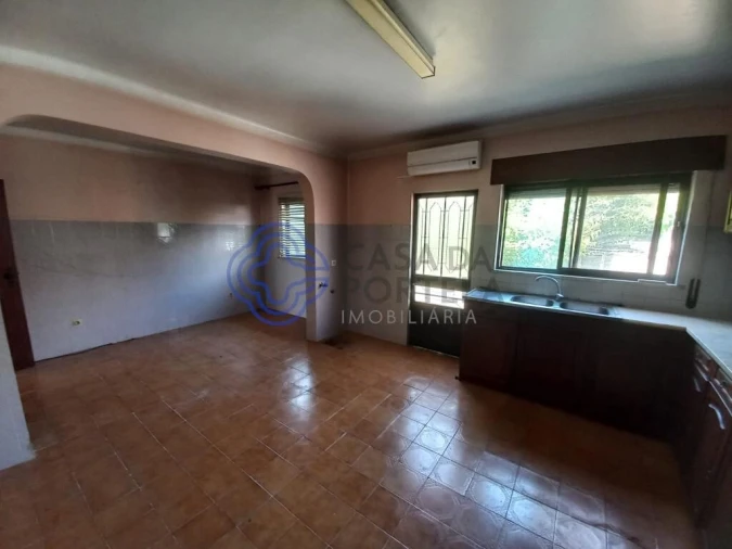 Moradia T4 para Venda em Nossa Sra de Fatima Foto 3