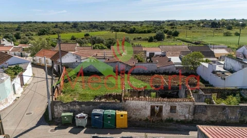 Terreno para Venda em Manique do Intendente, Vila Nova de São Pedro e Maçussa