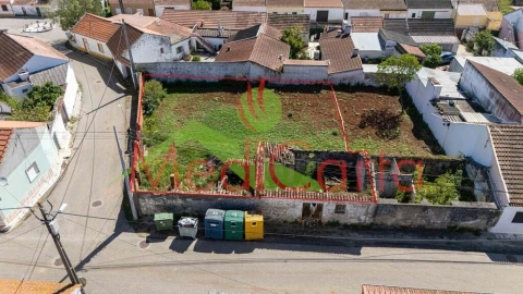 Terreno para Venda em Manique do Intendente, Vila Nova de São Pedro e Maçussa