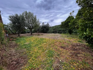 Moradia T2 para Venda em Casais e Alviobeira