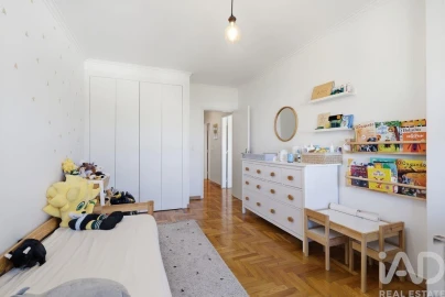Apartamento T2 para Venda em Queluz e Belas