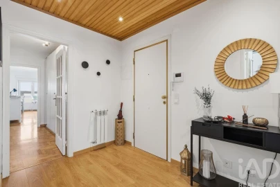 Apartamento T2 para Venda em Queluz e Belas