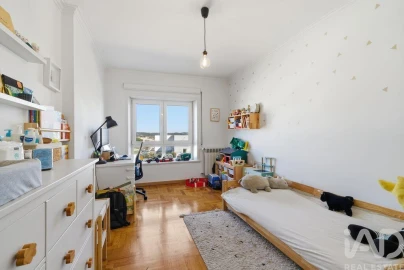 Apartamento T2 para Venda em Queluz e Belas