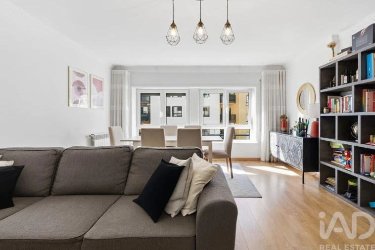 Apartamento T2 para Venda em Queluz e Belas Foto 7