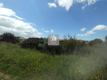 Terreno para Venda em Caparica e Trafaria