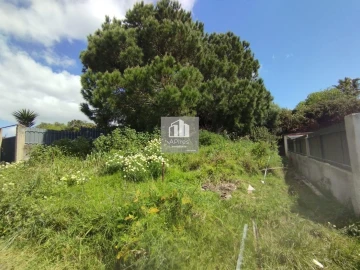 Terreno para Venda em Caparica e Trafaria