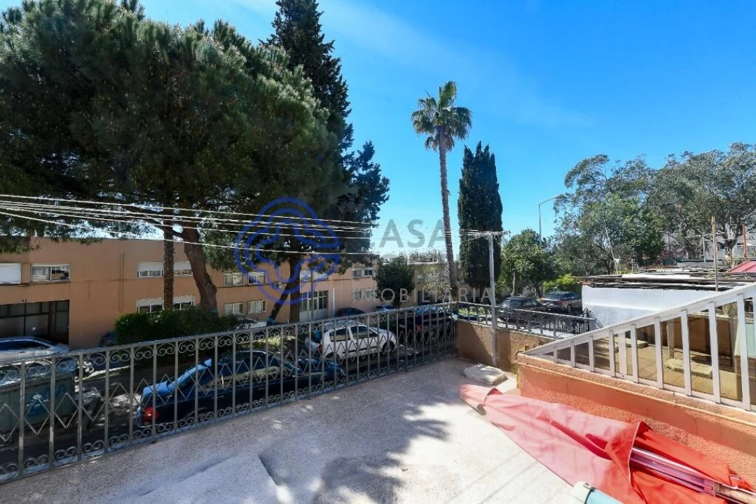 Moradia T3 para Venda em Águas Livres Foto 50