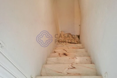 Moradia T3 para Venda em Águas Livres