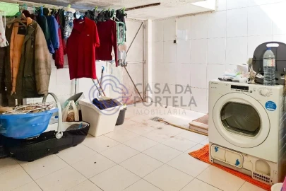 Moradia T3 para Venda em Águas Livres