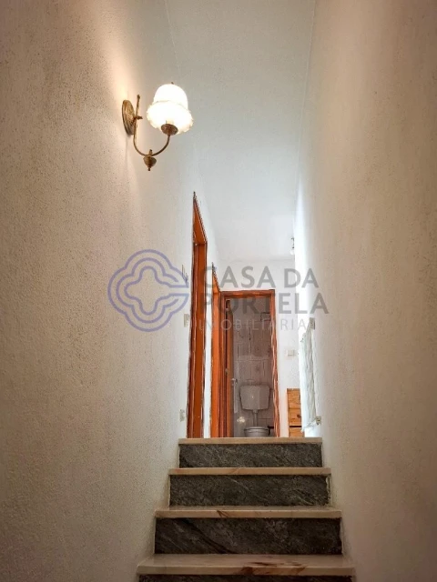 Moradia T3 para Venda em Águas Livres