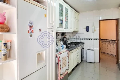Moradia T3 para Venda em Águas Livres