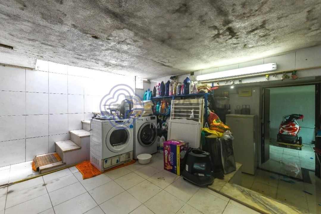 Moradia T3 para Venda em Águas Livres Foto 44